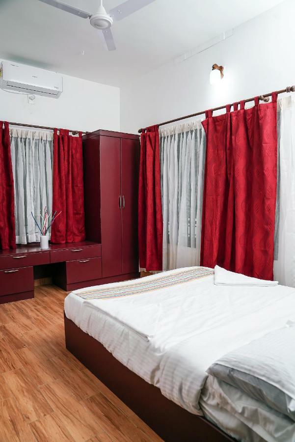Thanal Premium Villa By - A Place To Call Your Home Muvattupuzha Bagian luar foto