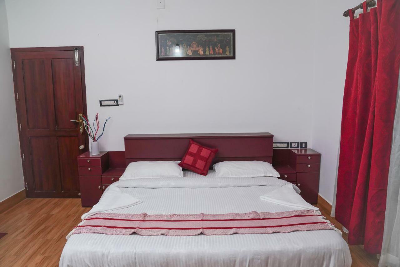 Thanal Premium Villa By - A Place To Call Your Home Muvattupuzha Bagian luar foto